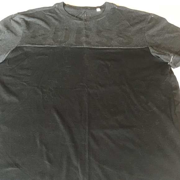 Guess signature men T-shirt gray & black size M. Short Sleeve - Picture 1 of 9